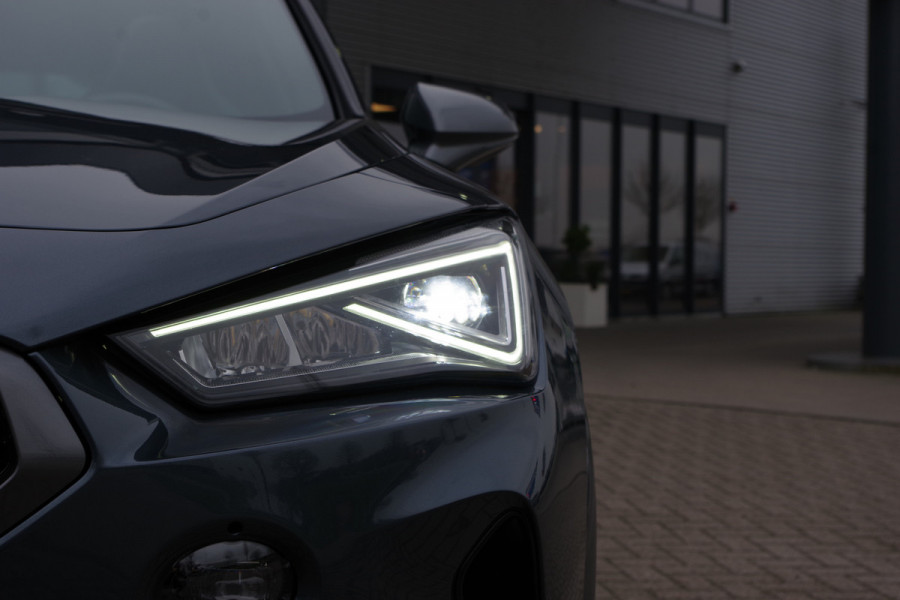 CUPRA Formentor 1.4 e-Hybrid VZ 245 PK Performance, Panoramadak, Leder, Winterpakket, Sfeerverlichting