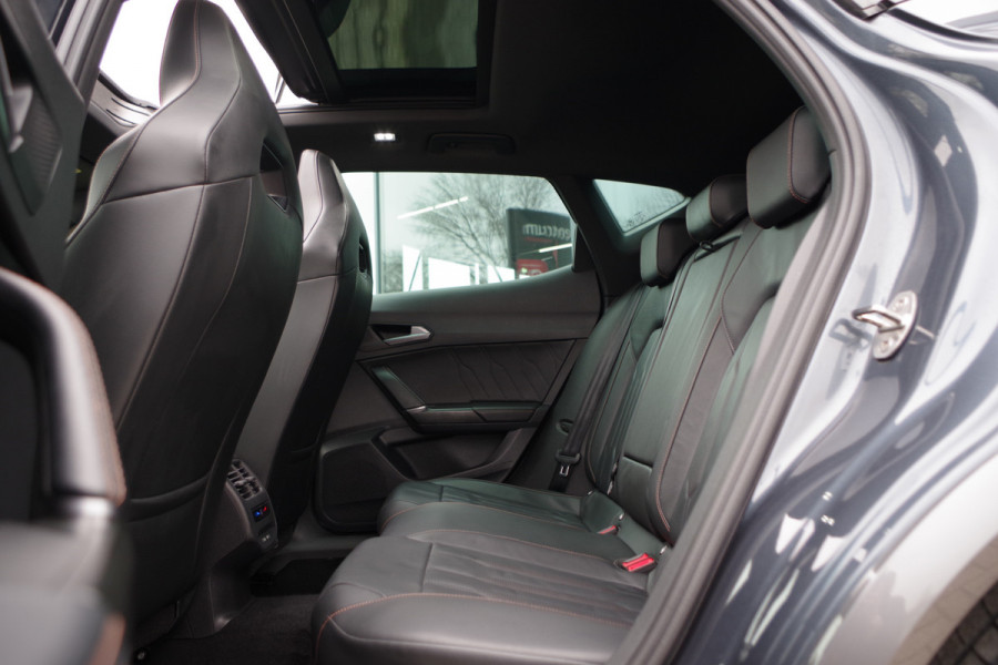 CUPRA Formentor 1.4 e-Hybrid VZ 245 PK Performance, Panoramadak, Leder, Winterpakket, Sfeerverlichting