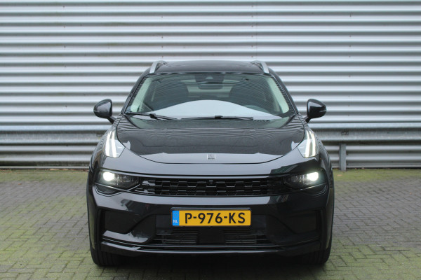 Lynk & Co 01 1.5 262pk PHEV Black Edition 360 Camera SoH 99% BTW NL-Auto NAP Panoramadak Clima Cruise Navi Carplay  20"LMV El. Klep