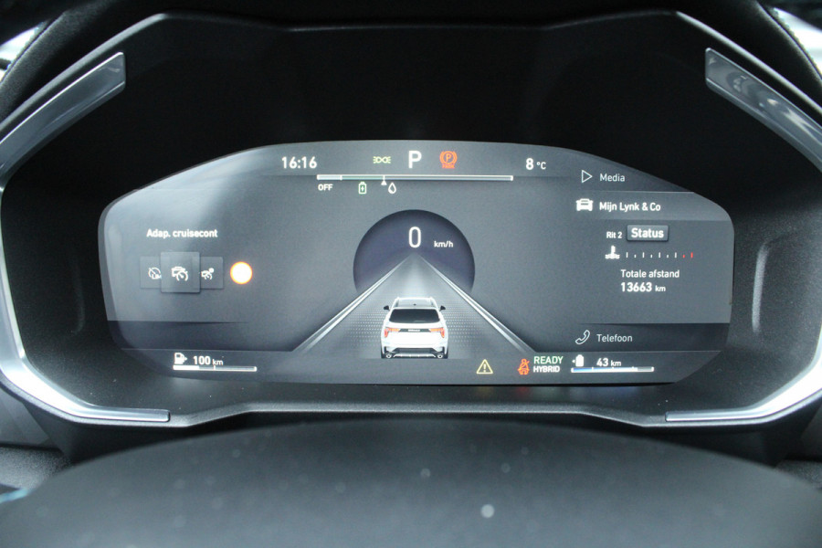 Lynk & Co 01 1.5 262pk PHEV Black Edition 360 Camera SoH 99% BTW NL-Auto NAP Panoramadak Clima Cruise Navi Carplay  20"LMV El. Klep