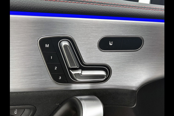 Mercedes-Benz CLA-Klasse Shooting Brake 200 Solution AMG (PANORAMADAK, SFEERVERLICHTING, ADAPTIVE CRUISE, GOED ONDERHOUDEN)