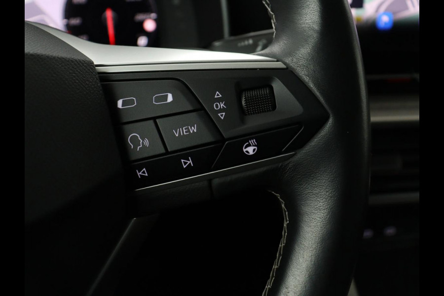 Seat Leon 1.4 TSI eHybrid PHEV Xcellence | Leder/Alcantara | Stoelverwarming | Adaptive cruise | Carplay | Sfeerverlichting | Navigatie | Stuurverwarming | Keyless | Full LED | Plug In