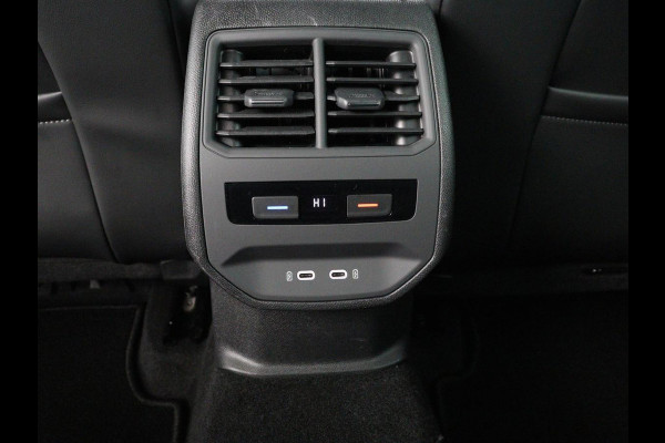 Seat Leon 1.4 TSI eHybrid PHEV Xcellence | Leder/Alcantara | Stoelverwarming | Adaptive cruise | Carplay | Sfeerverlichting | Navigatie | Stuurverwarming | Keyless | Full LED | Plug In