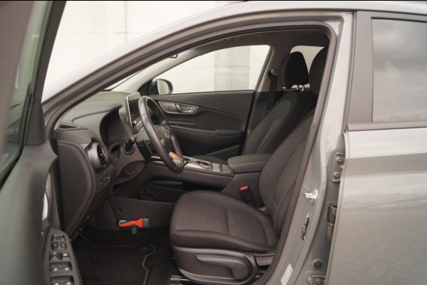 Hyundai Kona EV Fashion 39kWh -SOH92%-NAVI-ECC-CAM-DAB-HUD-