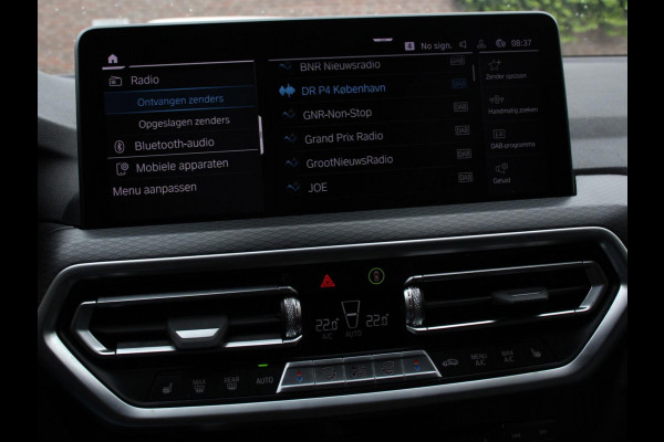 BMW X3 xDrive30e 292pk M-Sport Executive PHEV | Camera | Electrische achterklep | Navigatie | Apple Carplay/Android Auto | Dab | Parkeer sensoren