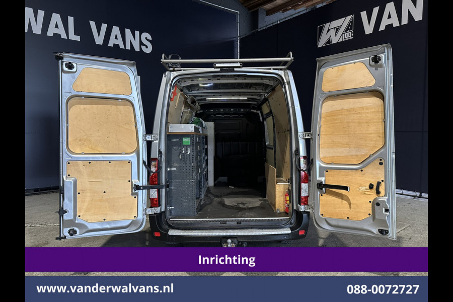 Renault Master 2.3 dCi 170pk L2H2 Inrichting Euro6 Airco | Imperiaal | Camera | Navigatie | Cruisecontrol | 2500kg Trekhaak Parkeersensoren, Trap, Sidebars, Bijrijdersbank