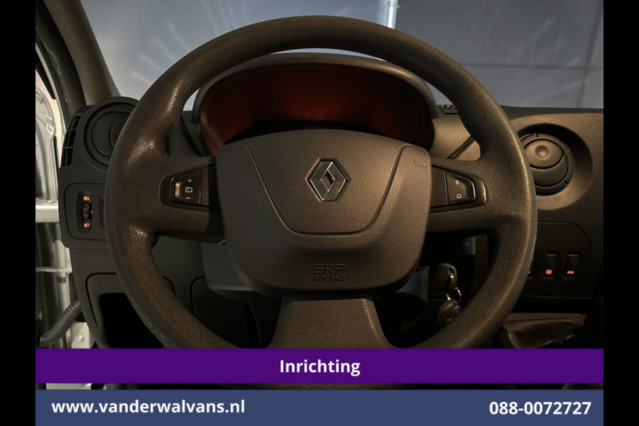 Renault Master 2.3 dCi 170pk L2H2 Inrichting Euro6 Airco | Imperiaal | Camera | Navigatie | Cruisecontrol | 2500kg Trekhaak Parkeersensoren, Trap, Sidebars, Bijrijdersbank