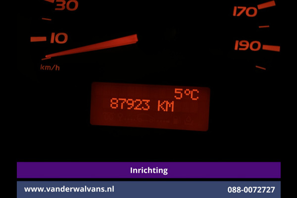 Renault Master 2.3 dCi 170pk L2H2 Inrichting Euro6 Airco | Imperiaal | Camera | Navigatie | Cruisecontrol | 2500kg Trekhaak Parkeersensoren, Trap, Sidebars, Bijrijdersbank