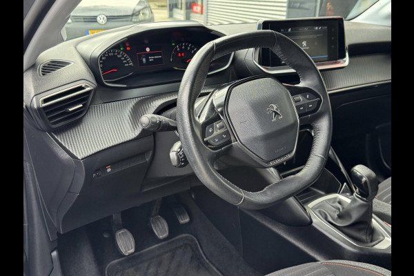 Peugeot 208 1.2 PureTech Active Pack 46.000 KM - Apple CarPlay / Navigatie I Airco I LED I PDC I Sport velgen I Dealer onderhouden