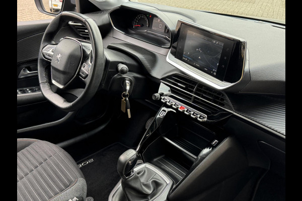 Peugeot 208 1.2 PureTech Active Pack 46.000 KM - Apple CarPlay / Navigatie I Airco I LED I PDC I Sport velgen I Dealer onderhouden