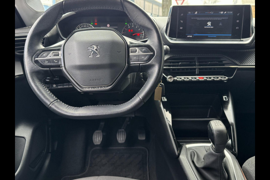 Peugeot 208 1.2 PureTech Active Pack 46.000 KM - Apple CarPlay / Navigatie I Airco I LED I PDC I Sport velgen I Dealer onderhouden