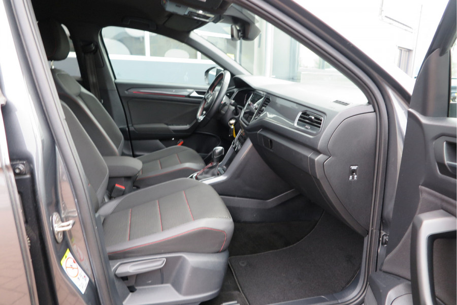 Volkswagen T-Roc 1.5 TSI 150pk DSG Business R-Line Sport Led, Camera , PDC , Virtual cockpit, Navi , Carplay, DAB+ Electr. achterklep