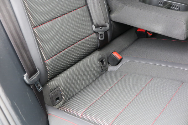 Volkswagen T-Roc 1.5 TSI 150pk DSG Business R-Line Sport Led, Camera , PDC , Virtual cockpit, Navi , Carplay, DAB+ Electr. achterklep