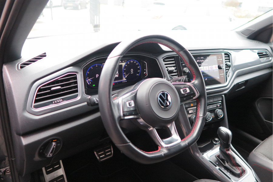 Volkswagen T-Roc 1.5 TSI 150pk DSG Business R-Line Sport Led, Camera , PDC , Virtual cockpit, Navi , Carplay, DAB+ Electr. achterklep