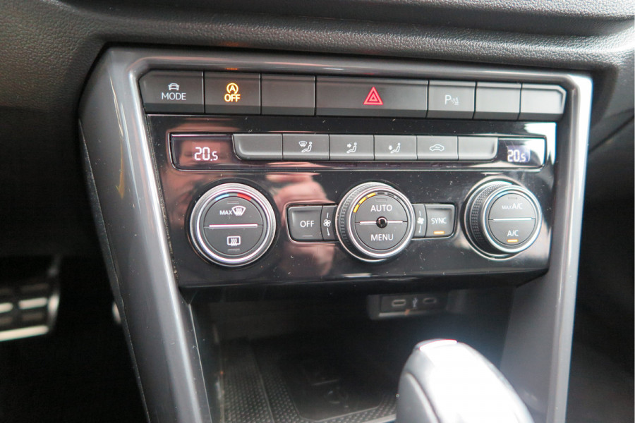 Volkswagen T-Roc 1.5 TSI 150pk DSG Business R-Line Sport Led, Camera , PDC , Virtual cockpit, Navi , Carplay, DAB+ Electr. achterklep