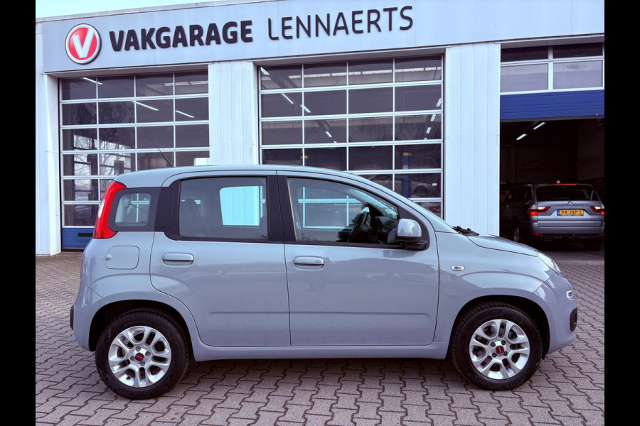 Fiat Panda 1.2 Lounge (RIJKLAARPRIJS/BOVAG)