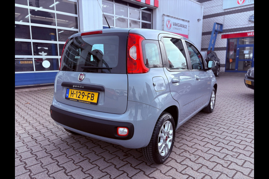 Fiat Panda 1.2 Lounge (RIJKLAARPRIJS/BOVAG)