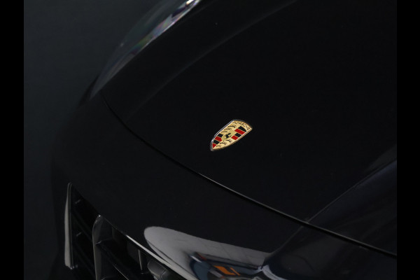 Porsche Cayenne 3.0 E-Hybrid [SPORT CHRONO, SPORT DESIGN, LED MATRIX PDLS PLUS, LUCHTVERING, SCHUIFKANTELDAK, TREKHAAK INKLAPBAAR, MEMORY SEATS, BOSE SOUND, STOELVERKOELING, HEAD-UP, APPLE CARPLAY, ANDROID, 360 CAMERA, A