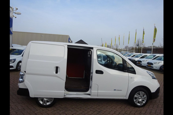 Nissan E-NV200 Business 40 kWh 2.ZERO S.O.H 88% ( Grotere accu ) AIRCO NAVIGATIE