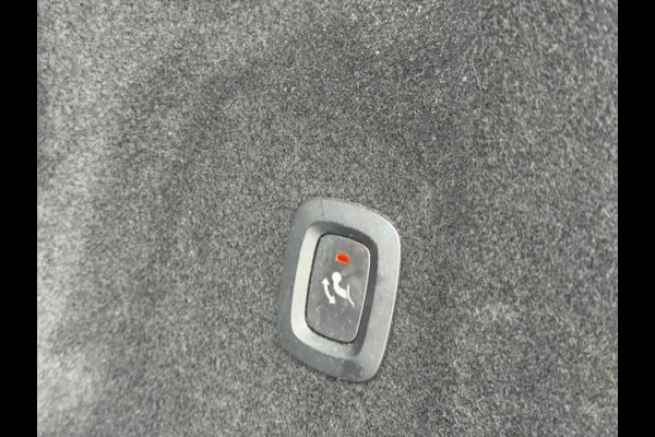 Volvo XC60 2.0 T5 Momentum - Dealer onderhouden - Trekhaak