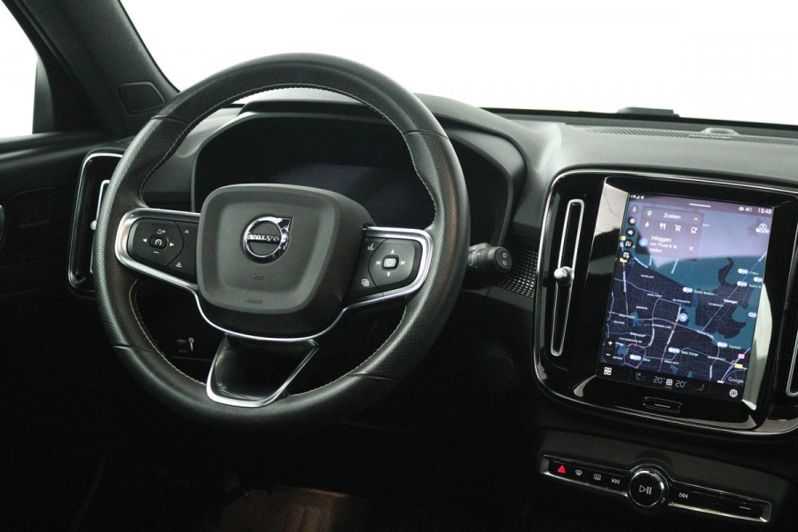 Volvo XC40 Recharge P8 AWD R-Design (PANORAMADAK, STUUR/STOEL VERWARMING, CAMERA, PARKEERSENSOREN, CRUISE CONTROL ADAPTIEF)
