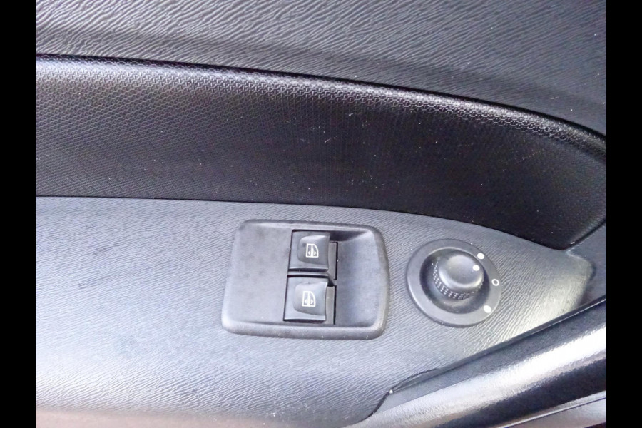 Renault Kangoo 1.5 DCI AIRCO NAVIGATIE CRUISE CONTROL SCHUIFDEUR