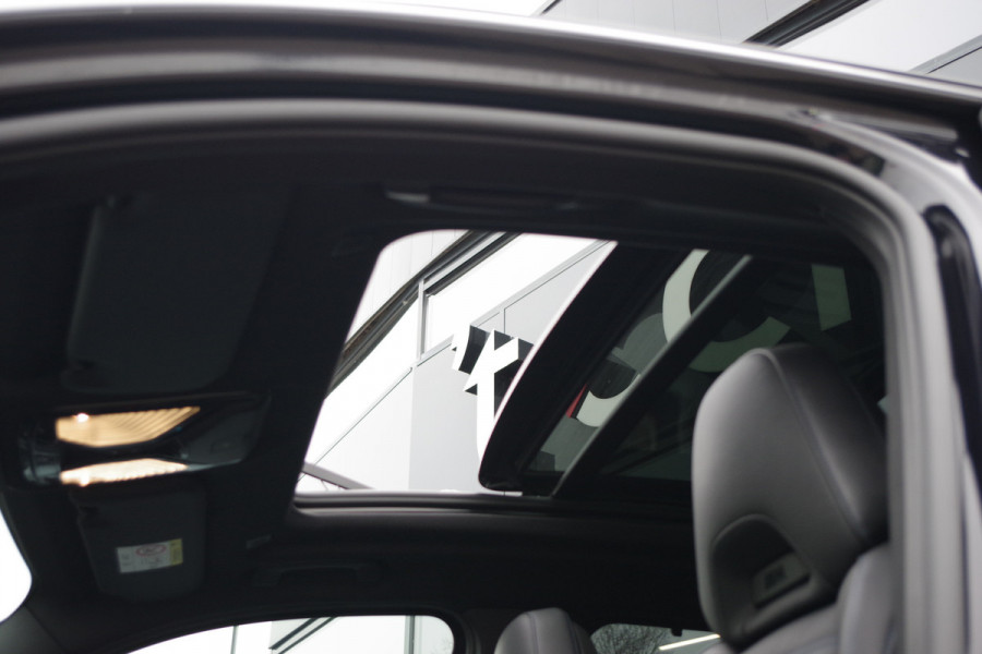 BMW X3 xDrive30e 293 PK High Executive M-Sport, Kuipstoelen, H/K Sound, Panoramadak, Adap. Cruise Control