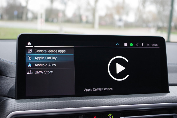 BMW X3 xDrive30e 293 PK High Executive M-Sport, Kuipstoelen, H/K Sound, Panoramadak, Adap. Cruise Control