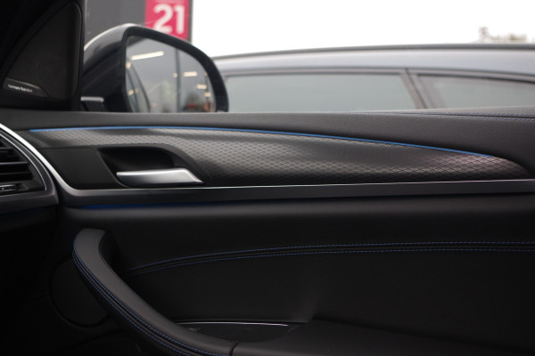 BMW X3 xDrive30e 293 PK High Executive M-Sport, Kuipstoelen, H/K Sound, Panoramadak, Adap. Cruise Control