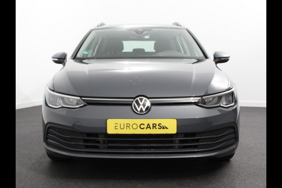 Volkswagen Golf Variant 1.5 eTSI 130pk DSG Life | Navigatie | Apple Carplay/Android Auto | Inklapbare trekhaak | Parkeersensoren | Adaptive Cruise Control | Stoel- en stuurverwarming | Climate Control | Lichtmetalen Velgen