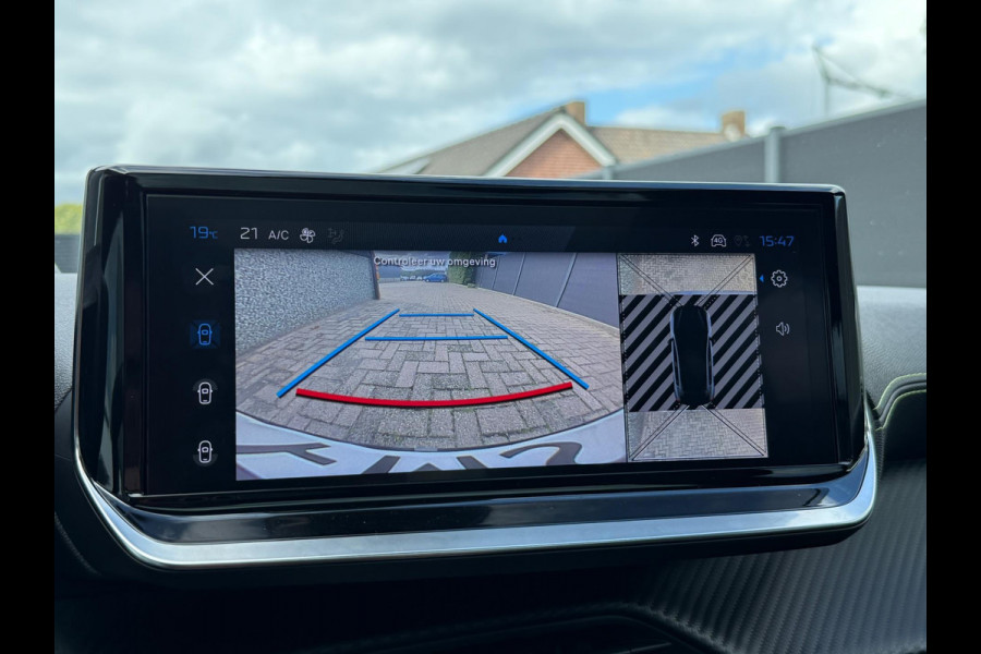 Peugeot 208 Hybrid 136 e-DCS6 GT Premium Panorama