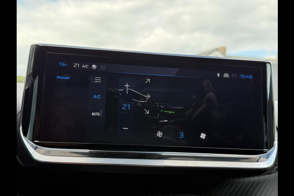 Peugeot 208 Hybrid 136 e-DCS6 GT Premium Panorama