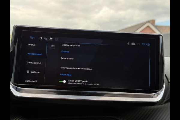 Peugeot 208 Hybrid 136 e-DCS6 GT Premium Panorama