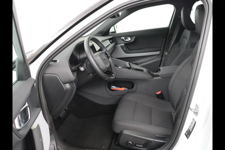 Polestar 2 Long Range Single Motor 78 kWh | SOH 90% | Trekhaak | Stoelverwarming | Carplay | Camera | Navigatie | Full LED | Memory