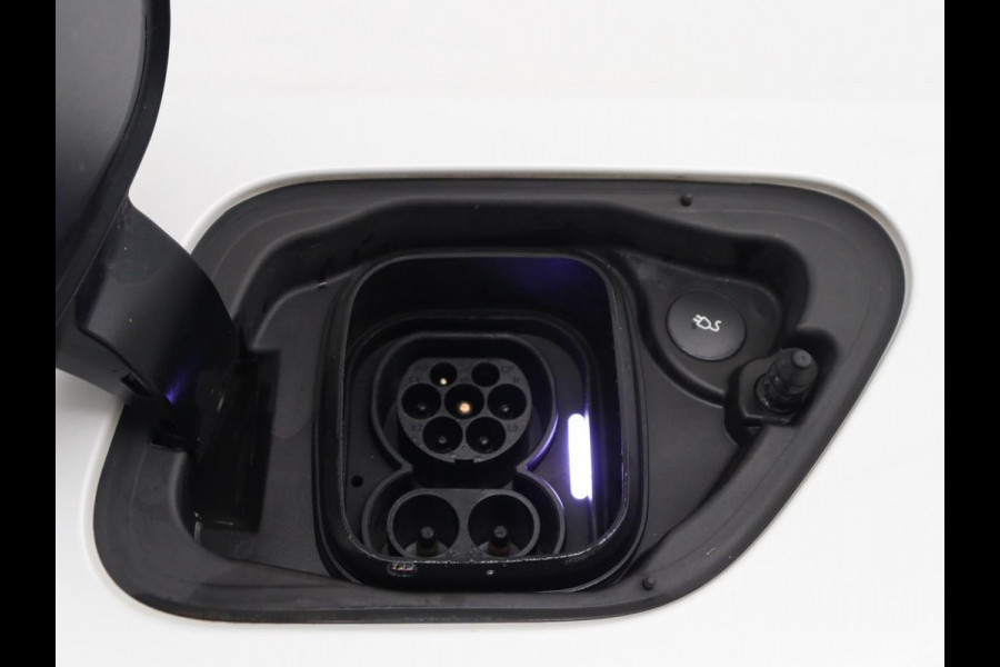 Polestar 2 Long Range Single Motor 78 kWh | SOH 90% | Trekhaak | Stoelverwarming | Carplay | Camera | Navigatie | Full LED | Memory