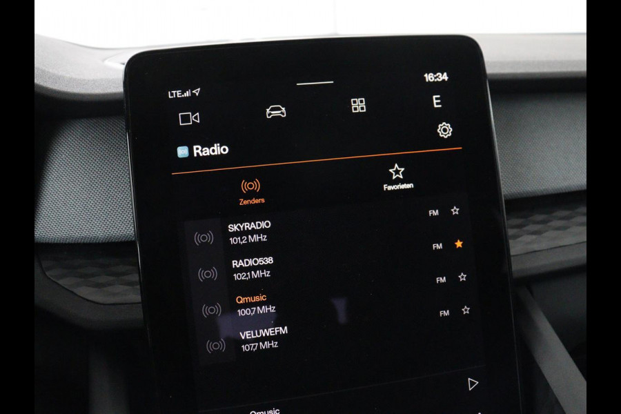 Polestar 2 Long Range Single Motor 78 kWh | SOH 90% | Trekhaak | Stoelverwarming | Carplay | Camera | Navigatie | Full LED | Memory