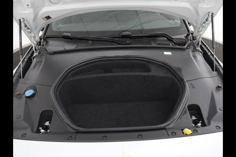 Polestar 2 Long Range Single Motor 78 kWh | SOH 90% | Trekhaak | Stoelverwarming | Carplay | Camera | Navigatie | Full LED | Memory