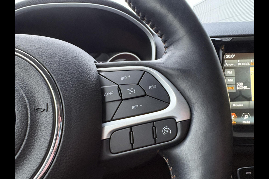 Jeep Compass 1.4 MultiAir Opening Edition Plus | Leder | Beats Audio | Stoel- & Stuurverwarming | Navigatie | Elek. Verstelbare Stoelen | Xenon |