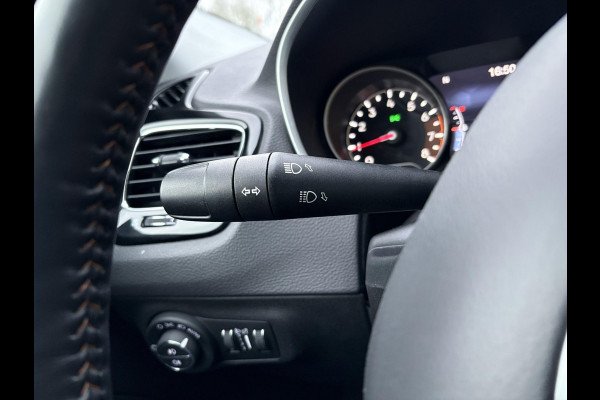 Jeep Compass 1.4 MultiAir Opening Edition Plus | Leder | Beats Audio | Stoel- & Stuurverwarming | Navigatie | Elek. Verstelbare Stoelen | Xenon |