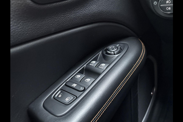 Jeep Compass 1.4 MultiAir Opening Edition Plus | Leder | Beats Audio | Stoel- & Stuurverwarming | Navigatie | Elek. Verstelbare Stoelen | Xenon |