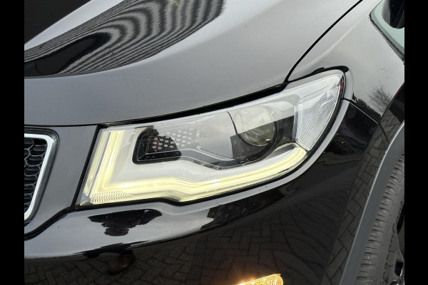 Jeep Compass 1.4 MultiAir Opening Edition Plus | Leder | Beats Audio | Stoel- & Stuurverwarming | Navigatie | Elek. Verstelbare Stoelen | Xenon |