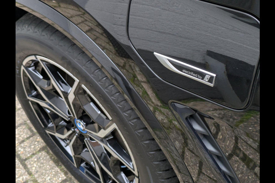 BMW X3 XDrive30e LCI|M-Sport|Panodak|Memory|Leder|Keyless-Entry|Sportstoel|HiFi-Audio|Live-Cockpit-Pro