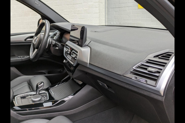 BMW X3 XDrive30e LCI|M-Sport|Panodak|Memory|Leder|Keyless-Entry|Sportstoel|HiFi-Audio|Live-Cockpit-Pro