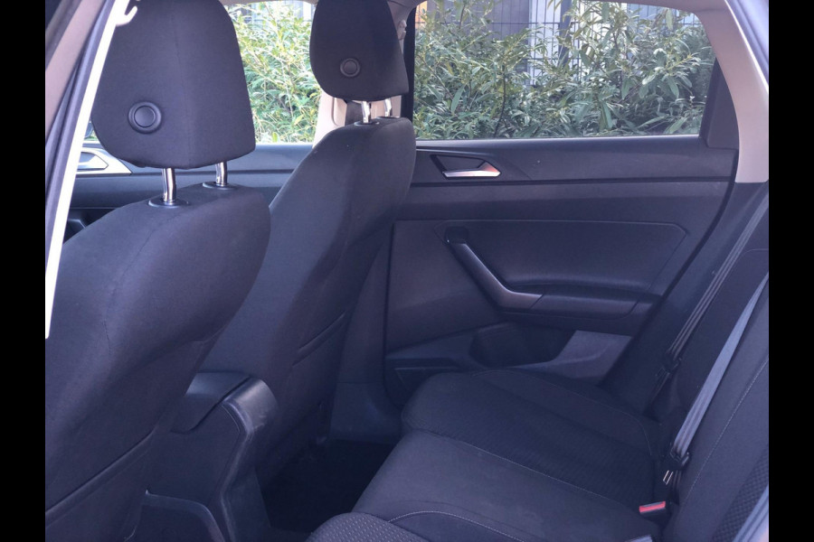 Volkswagen Polo 1.0 TSI Comfortline RIJKLAAR! | Navi, Carplay/Android, ACC, Airco | 1e Eigenaar | NAP | NIEUWE Allseason banden! |