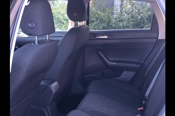 Volkswagen Polo 1.0 TSI Comfortline RIJKLAAR! | Navi, Carplay/Android, ACC, Airco | 1e Eigenaar | NAP | NIEUWE Allseason banden! |