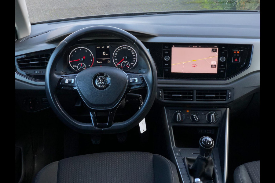 Volkswagen Polo 1.0 TSI Comfortline RIJKLAAR! | Navi, Carplay/Android, ACC, Airco | 1e Eigenaar | NAP | NIEUWE Allseason banden! |