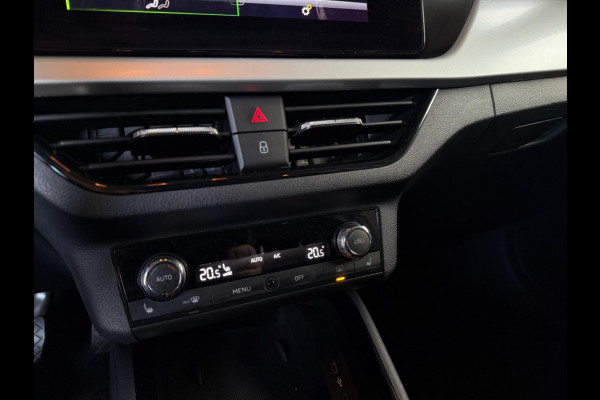 Škoda Kamiq 1.0 TSI110pk autom/panoramadak/camera/black optic/trekhaak/climate control/apple/android carplay