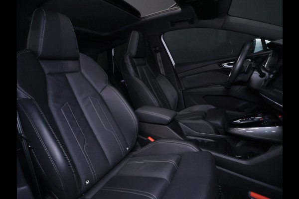 Audi Q4 e-tron 40 Launch edition S Competition 77 kWh [SCHUIFDAK, APPLE CARPLAY, VIRTUAL COCKPIT, STOELVERWARMING, CAMERA, NIEUWSTAAT]