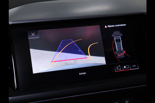 Audi Q4 e-tron 40 Launch edition S Competition 77 kWh [SCHUIFDAK, APPLE CARPLAY, VIRTUAL COCKPIT, STOELVERWARMING, CAMERA, NIEUWSTAAT]