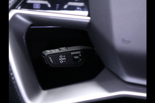 Audi Q4 e-tron 40 Launch edition S Competition 77 kWh [SCHUIFDAK, APPLE CARPLAY, VIRTUAL COCKPIT, STOELVERWARMING, CAMERA, NIEUWSTAAT]